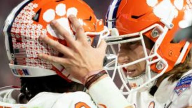 fiesta-bowl-2019-01131 small